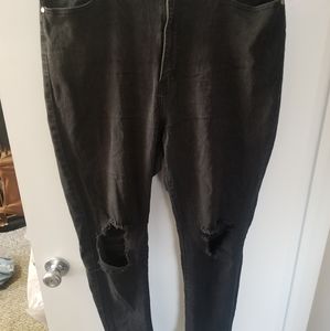 Fashion Nova ripped knee jeans